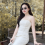 Tuyết White